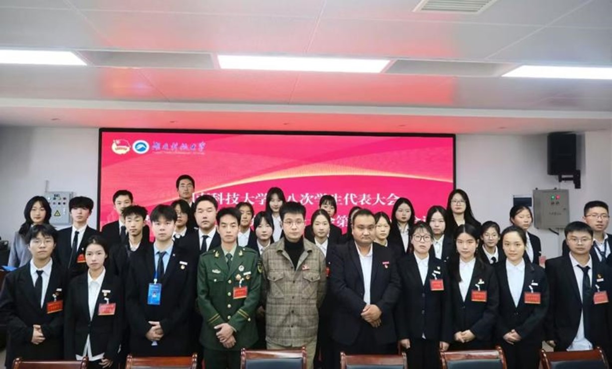 e2b3eae3e6564a448b034b0fa714a467.jpg e2b3eae3e6564a448b034b0fa714a467.jpg