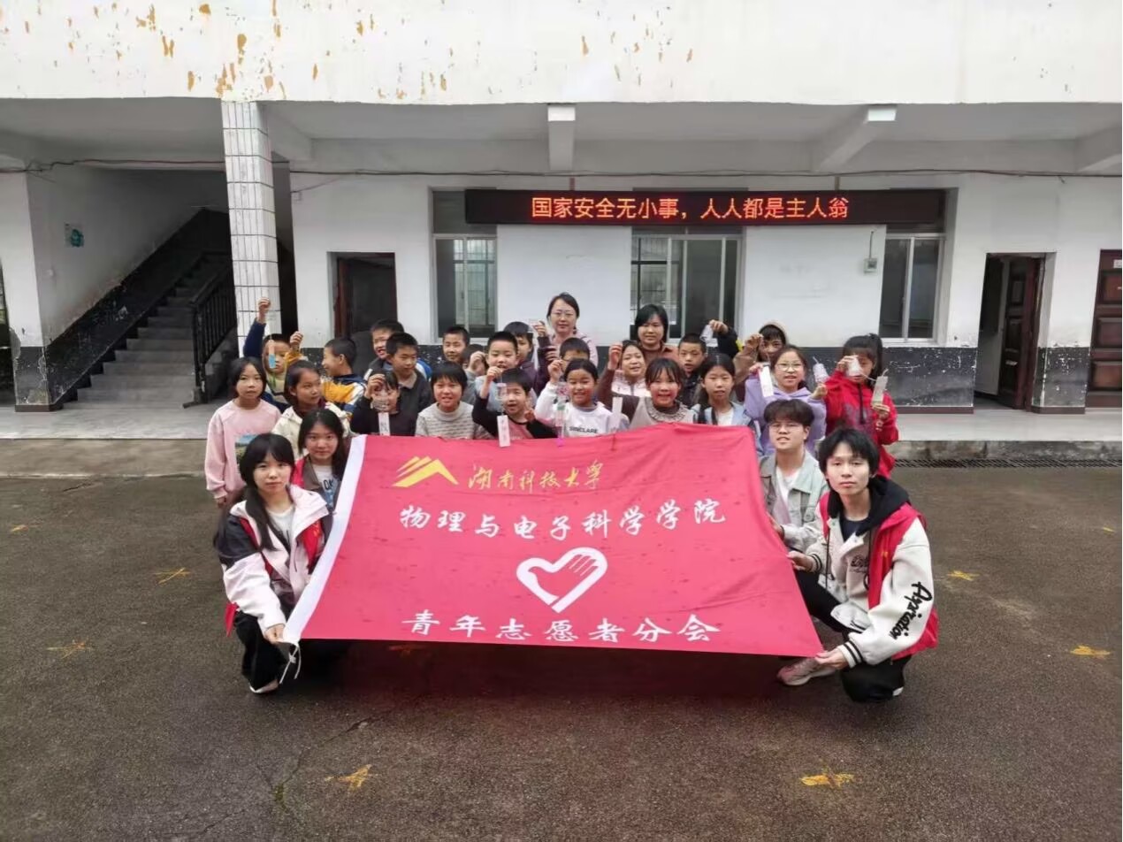 22241a50b4af44d8afa24dd9438a73e1.png 22241a50b4af44d8afa24dd9438a73e1.png